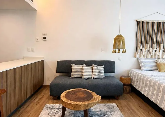 Upscale Playacar W Balcony & 4 Pools Apartamento *