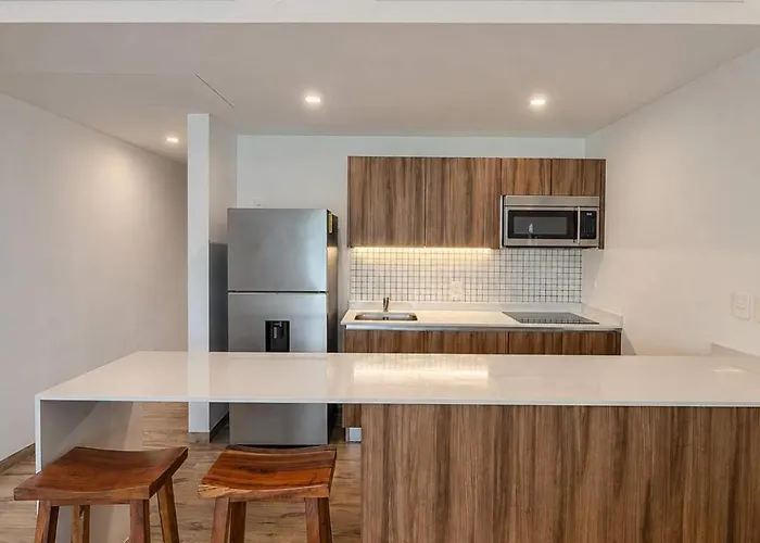 Upscale Playacar W Balcony & 4 Pools Apartamento *